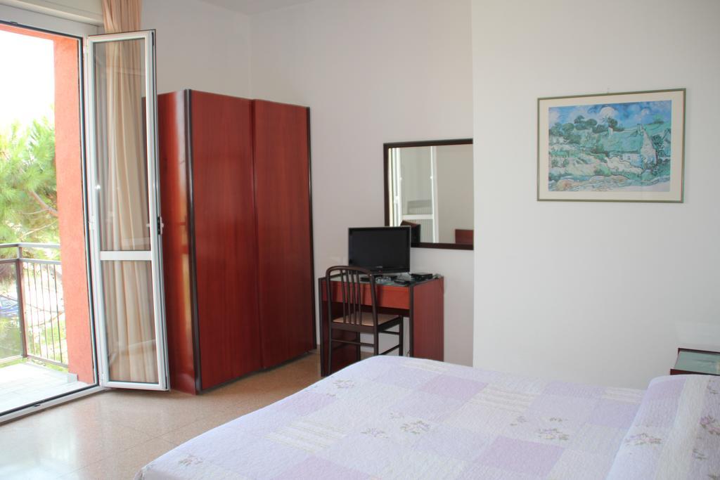 Nuovo Hotel San Martino Snc Casalecchio di Reno Szoba fotó